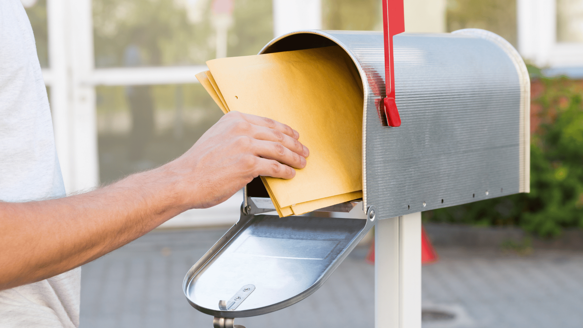 Postal apostille service: how to send your documents safely